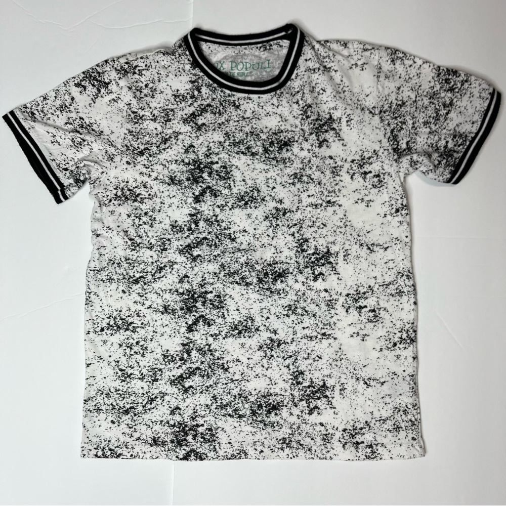 Vox Populi boys short sleeve pullover T-shirt Size M (10/12)